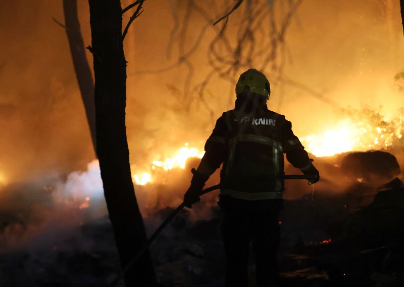 Kraj velike drame na Braču: Požar kod Milne konačno ugašen