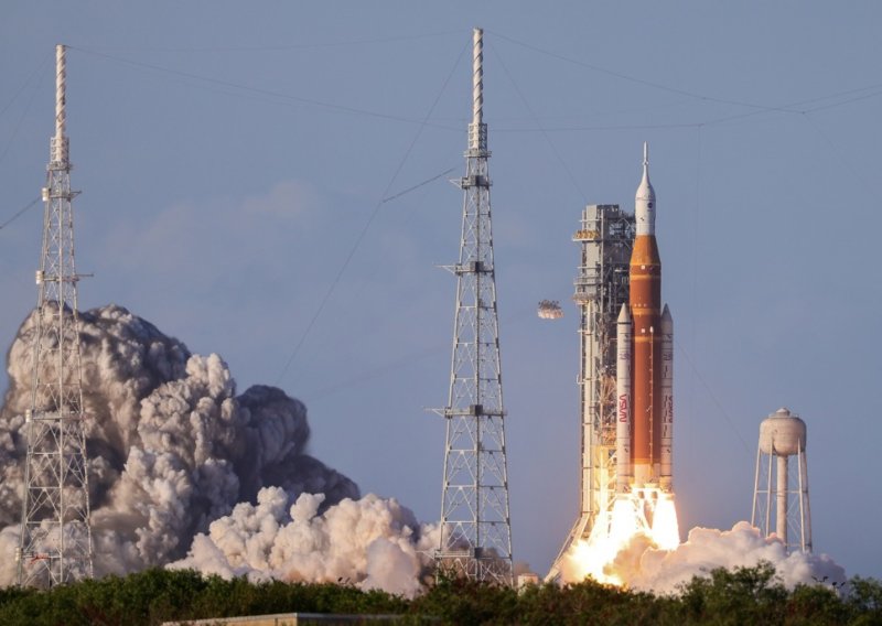Ostaci kineskog satelita mogli bi kružiti oko Zemlje dulje od tisuću godina