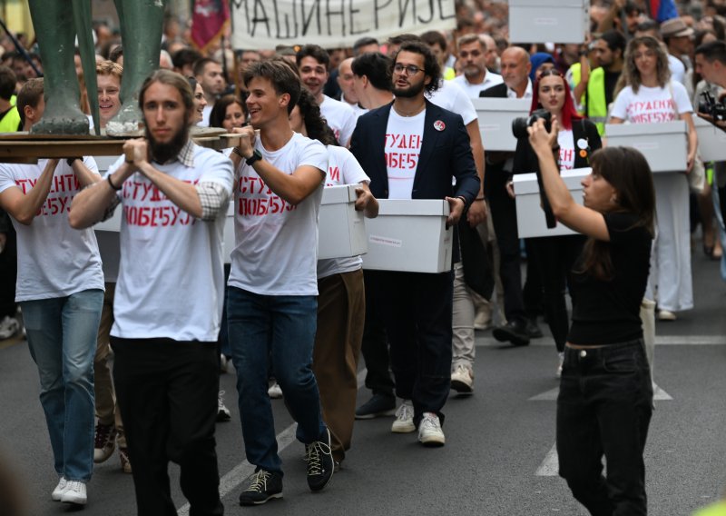 Studenti predstavili program u 11 točaka kojim kane resetirati Srbiju od Vučića, evo što traže