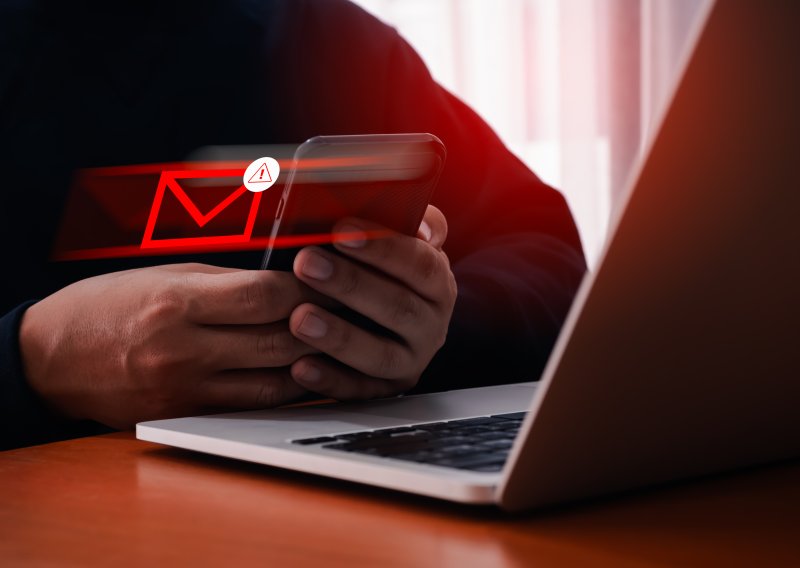 Stigla vam je SMS poruka o povratu poreza? Evo što trebate učiniti odmah