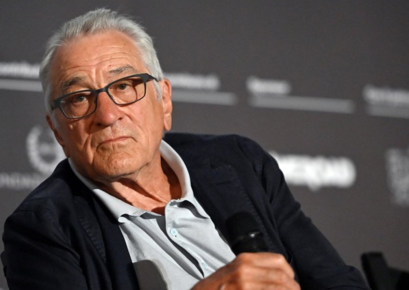 Ovo ga je potpuno slomilo: Robert De Niro zaplakao usred intervjua