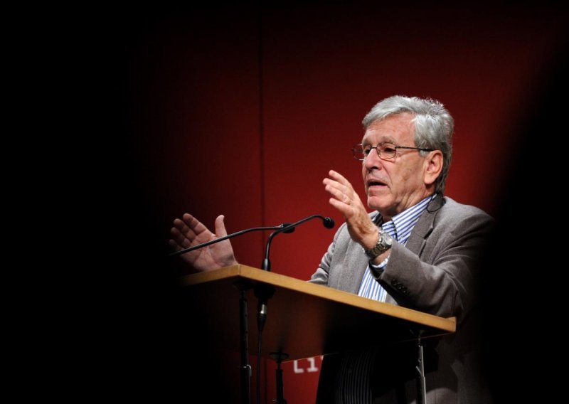 U Zagreb stiže slavni Amos Oz