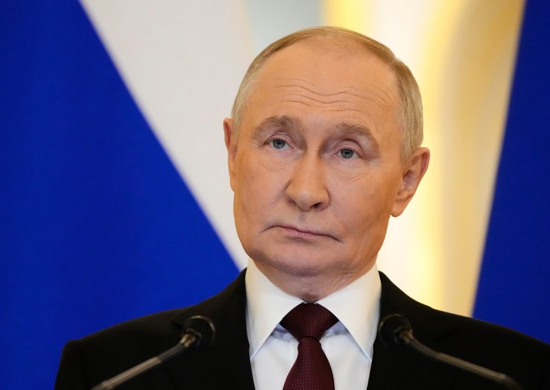 Putin se obratio naciji: Ovo će biti naš zajednički odgovor svima njima