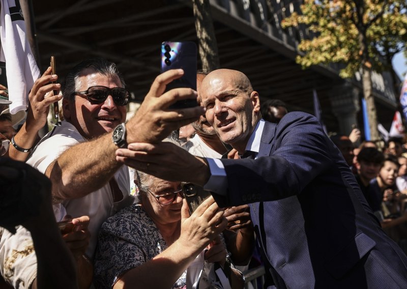 Zinedine Zidane priprema novu eru Francuske: Velike promjene već na prvom okupljanju