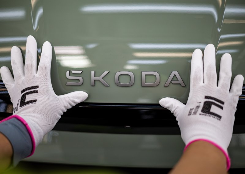 Jeste li primijetili što nestaje s novih automobila? Iza trenda postoji dobar razlog
