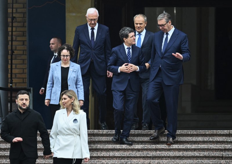 Zelenski pokrenuo novu regionalnu inicijativu, na sastanak stigao i Vučić