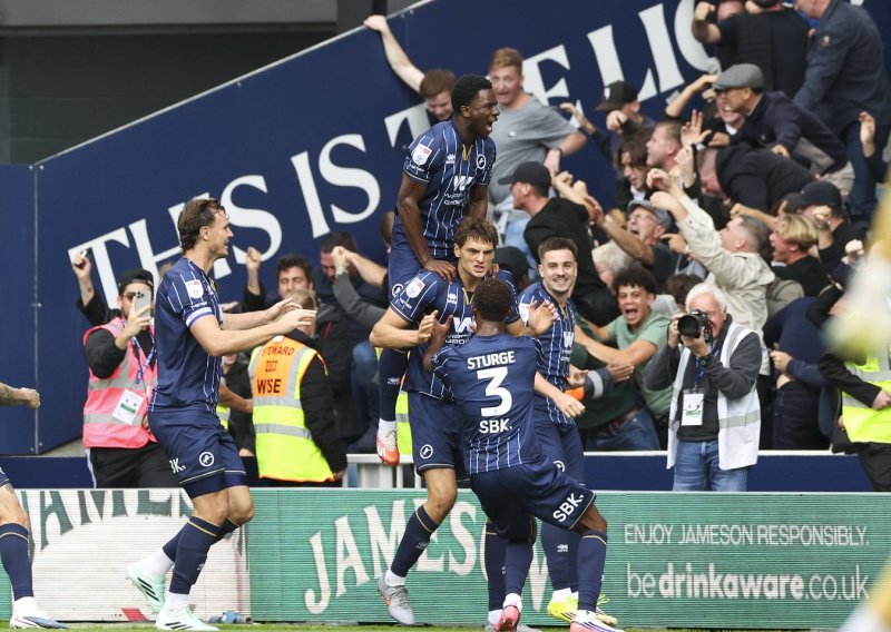 Nakon 14 godina odigran je najžešći engleski derbi: Vrijedilo ga je čekati