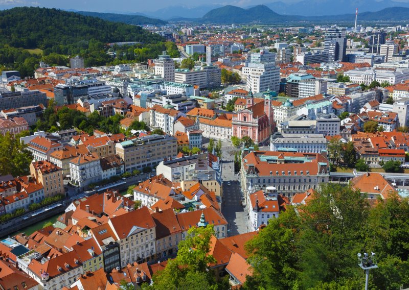 Misteriozan incident u Ljubljani: Poljski dužnosnik pao s trećeg kata, jedan detalj je čudan