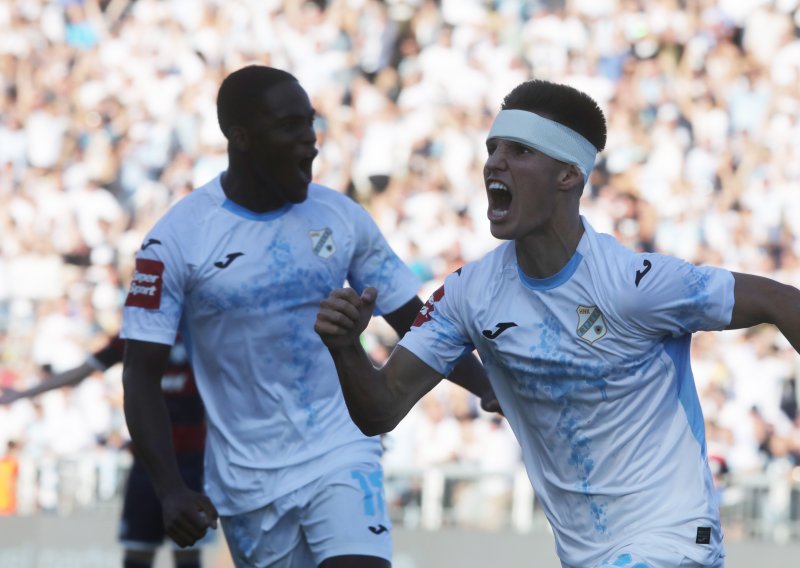 Rijeka u ludoj utakmici razbila Hajduk na Rujevici, pogledajte golove