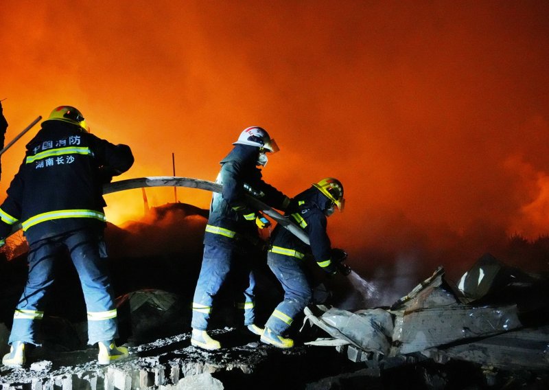 U požaru u kineskoj tvornici tekstila osmero mrtvih
