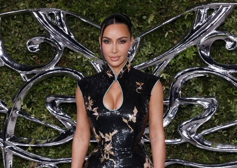 Kim Kardashian neprepoznatljiva: Za ovu transformaciju imala je posebnu inspiraciju