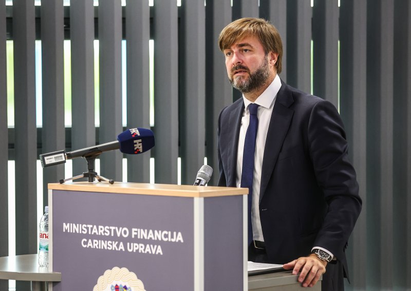 Gorivo uskoro 2 eura? Ćorić otkrio što Vlada može napraviti da zadrži cijene ispod te granice