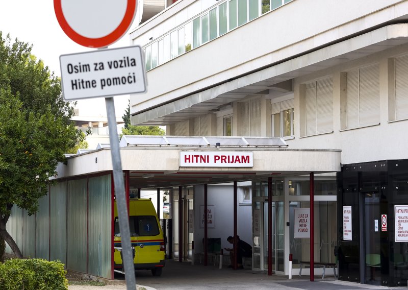 Ravnatelj KBC-a Split reagirao zbog odjevnog ćudoređa: 'Ispričavamo se'