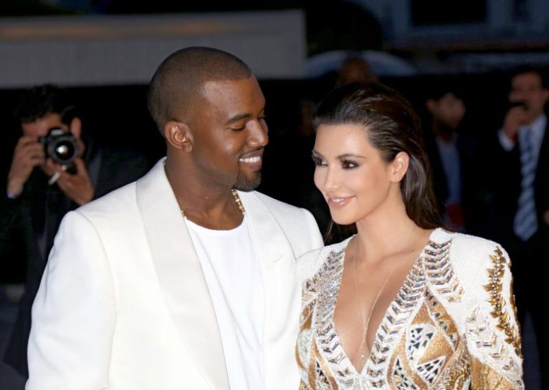 Kanye dijeli modne savjete Kim Kardshian