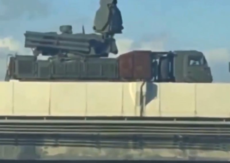 VIDEO Pogledajte kakvu su 'mrcinu' Rusi postavili uz moskovsku autocestu