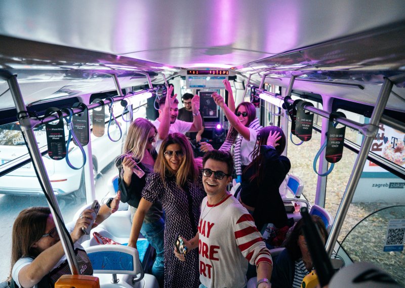 Tramvaj broj 18 u Zagrebu: Ovako je Hrvatski Telekom predstavljanje iPhonea pretvorio u gradsko iskustvo