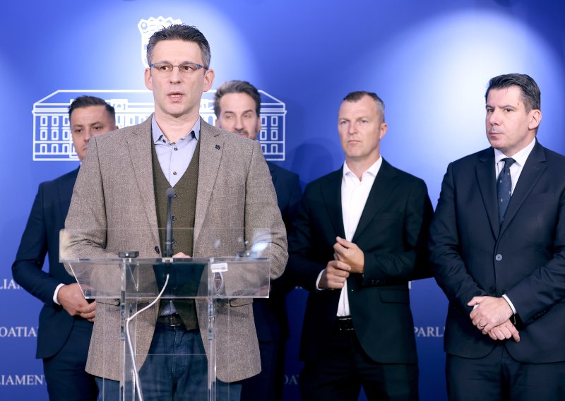 Most kreće u zaštitu vode Ustavom: Ako ne prođe u Saboru, najavljuju referendum