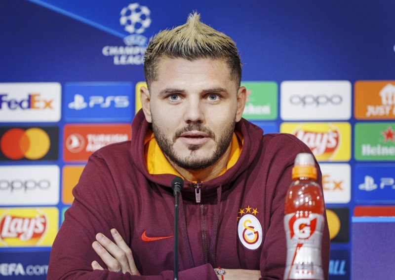 Mauro Icardi našao se u velikom problemu nakon snimke iz automobila