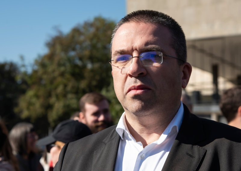 Sokol o padu maski u Crnoj Gori: 'Velikosrpstvo i Europska unija ne idu zajedno'