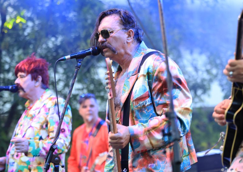 Neočekivana najava koja privlači pažnju: Mrle i Šeks najavili koncert Leta 3 u Tvornici