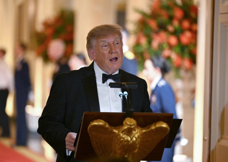VIDEO Trump Xiju priredio posebno iznenađenje: 'Bit ćete prvi koji će je vidjeti'
