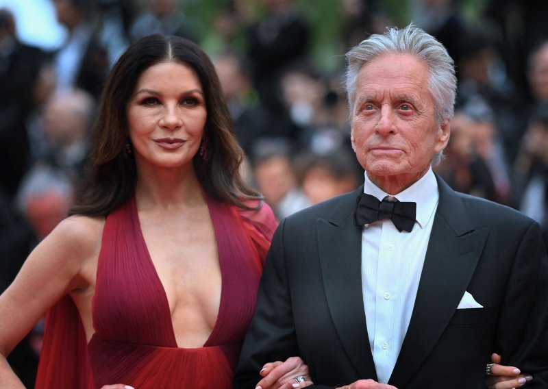 'Znao sam da je ona prava': Michael Douglas posvetio svojoj lijepoj supruzi riječi pune ljubavi