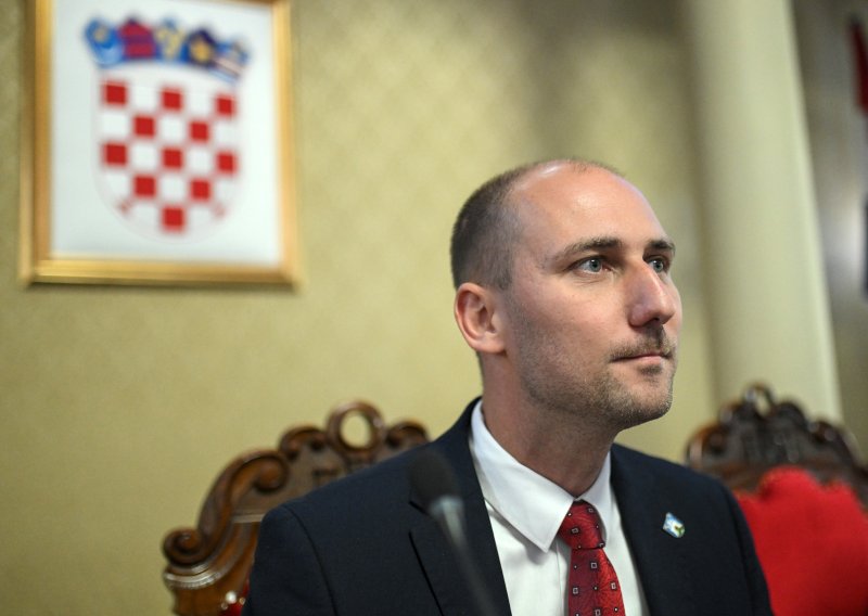 Mišić o najavljenom štrajku: 'Obustava usluga je neprihvatljiva'