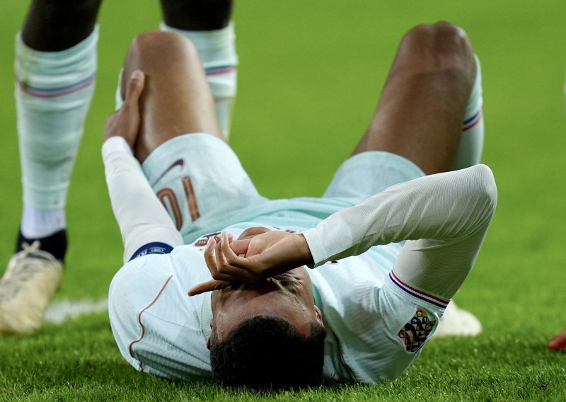 Mbappe teže ozlijeđen? Napustio je reprezentaciju zbog velikih problema s koljenom, pogledajte snimku