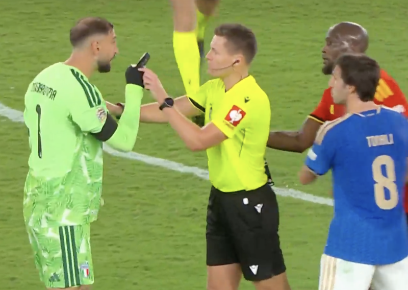 Pogledajte kaos nakon utakmice Italije i Belgije: Lukaku provocirao, Donnarumma krenuo na njega