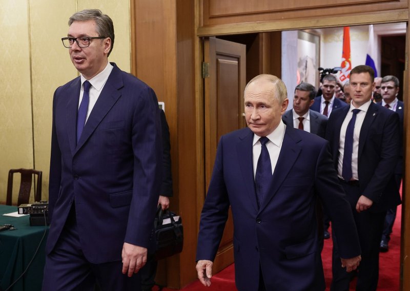 Vučić nazvao Putina nekoliko dana prije isteka roka: 'Nadam se rješenju'