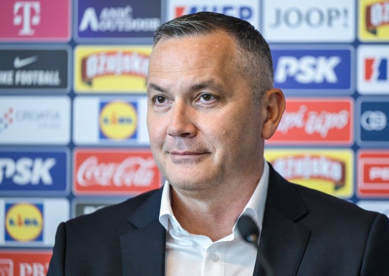 Marijan Kustić imao je potrebu poslati poruku Oliću i 'klincima' koji su osigurali nastup na EURO-u