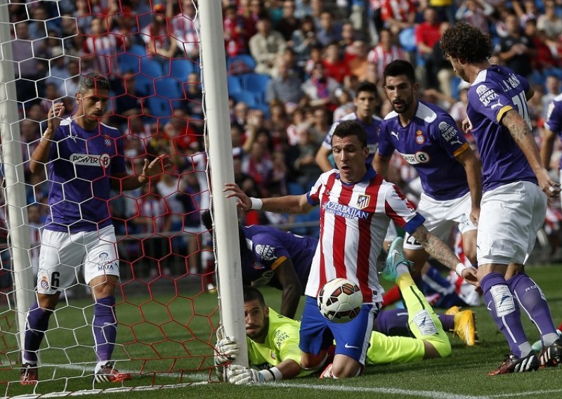 Mandžo zabio pod gredu, Atletico zatim doživio šok!