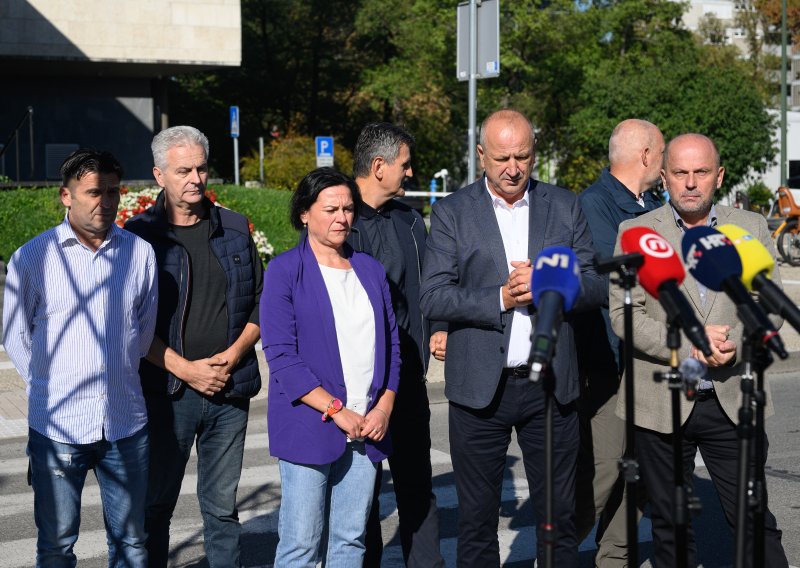 Šefovi sindikata opet uzvratili Tomaševiću: 'Još može doći u ZET i razgovarati'