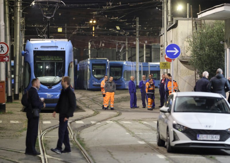 Svi vozači ZET-a štrajkaju: 'Čekamo Tomaševića!'