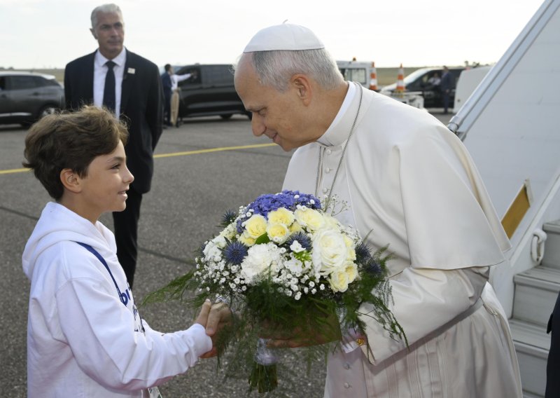 Papa zaključuje posjet Francuskoj: Kakvu će poruku poslati?
