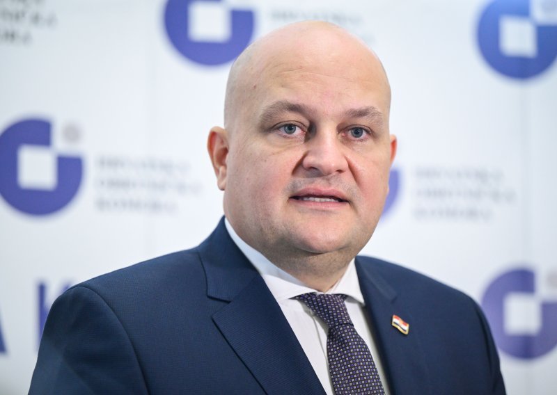 Vlada mijenja pravila za milijune koji odlaze u BiH: Evo tko sve može dobiti novac