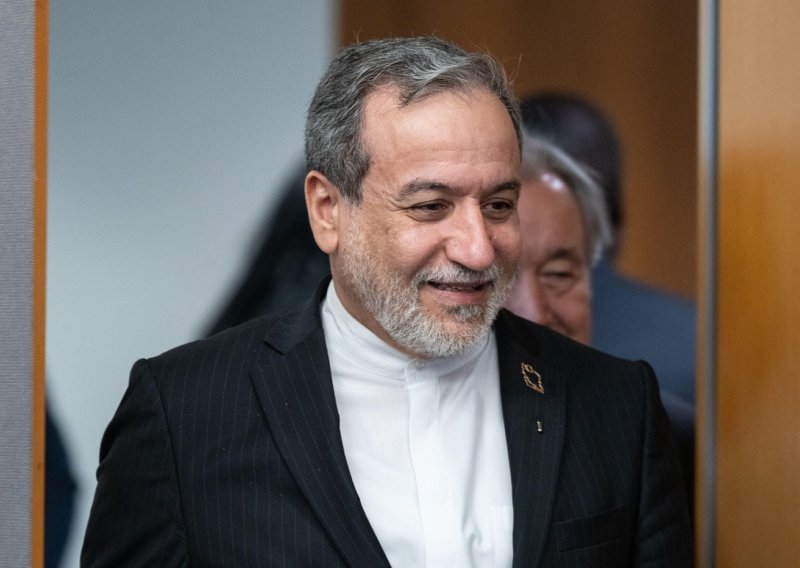 Iran pozvao Saudijce i hutiste: 'Vojni pristup će dodatno zakomplicirati situaciju'