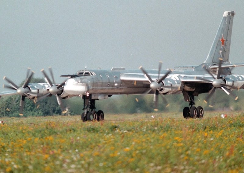 Srušio se ruski strateški bombarder Tu-95: Poginulo šest članova posade
