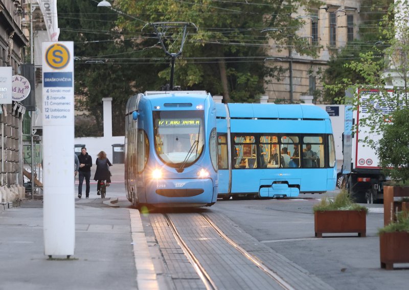 Putnik u zagrebačkom tramvaju izvadio nešto neočekivano: ‘Umirali smo od smijeha’
