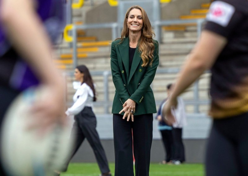 Znamo gdje ga je već nosila: Kate Middleton zablistala u sakou koji podiže svaku kombinaciju