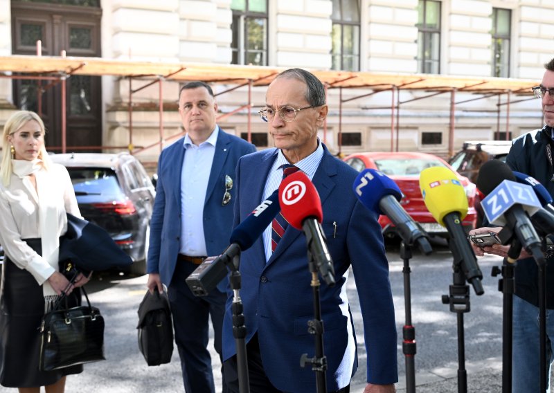 Odvjetnik tvrdi da se štrajk u ZET-u prekida, sindikalac odmah reagirao: 'Odluka nije donesena!'