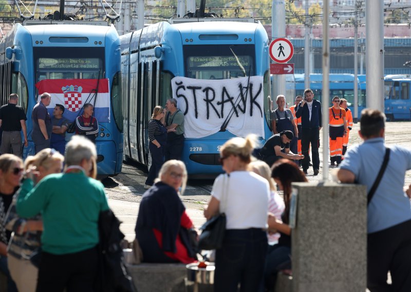 Radnici Holdinga prekidaju štrajk. Sindikati ZET-a će svoju odluku objaviti u 18 sati