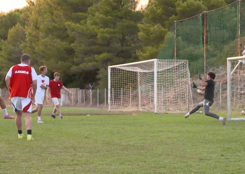 Večeras na MAXSportu gledajte priču o nevjerojatnom klubu s Hvara