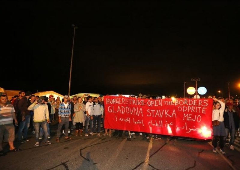 Još jedna neizvjesna noć pred izbjeglicama na granicama