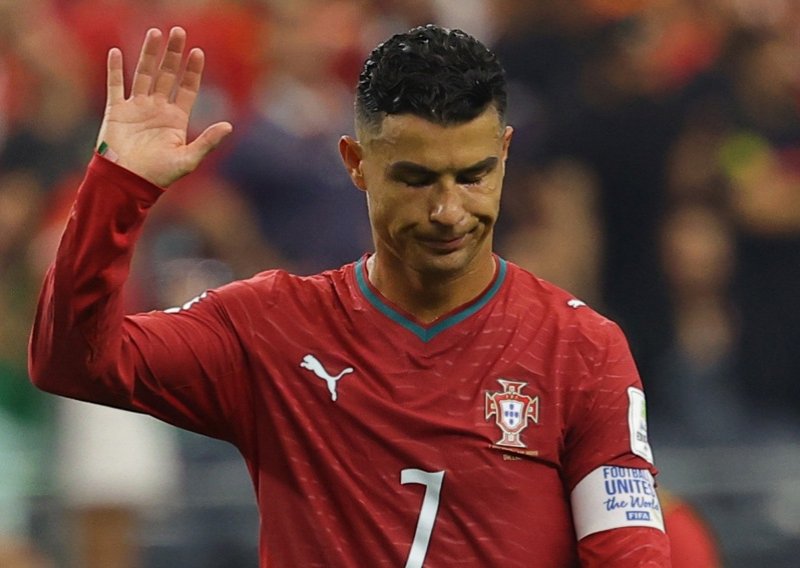 Cristiano Ronaldo napustio reprezentaciju pa poslao zagonetnu poruku: 'Jednog dana ću reći istinu'