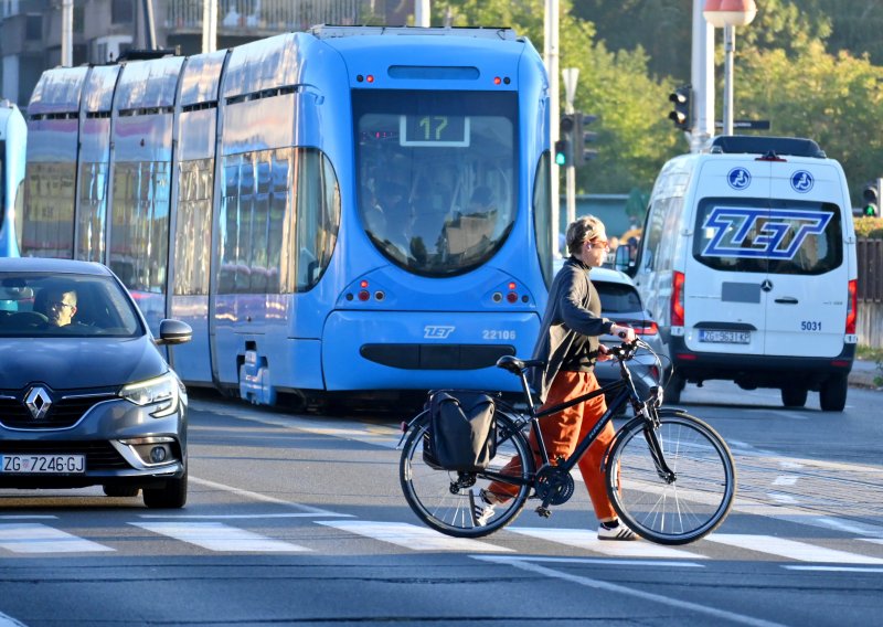 FOTO Nakon štrajka u ZET-u i Holdingu Zagreb se vraća u normalu