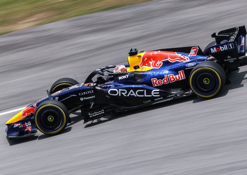 Verstappen razbio konkurenciju u kvalifikacijama: Rivali opet zajedno u prvom redu