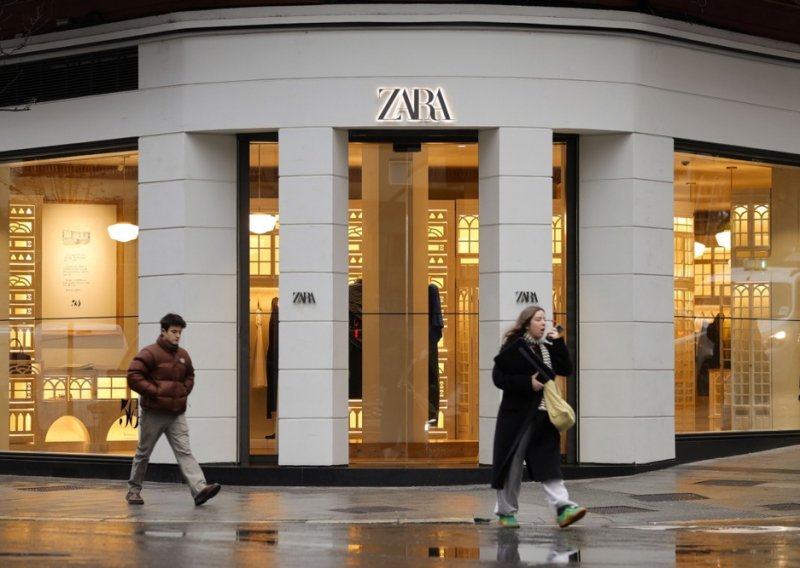 Zara izazvala zgražanje kostimom za djecu: Podsjetio na odjeću zatvorenika nacističkih logora