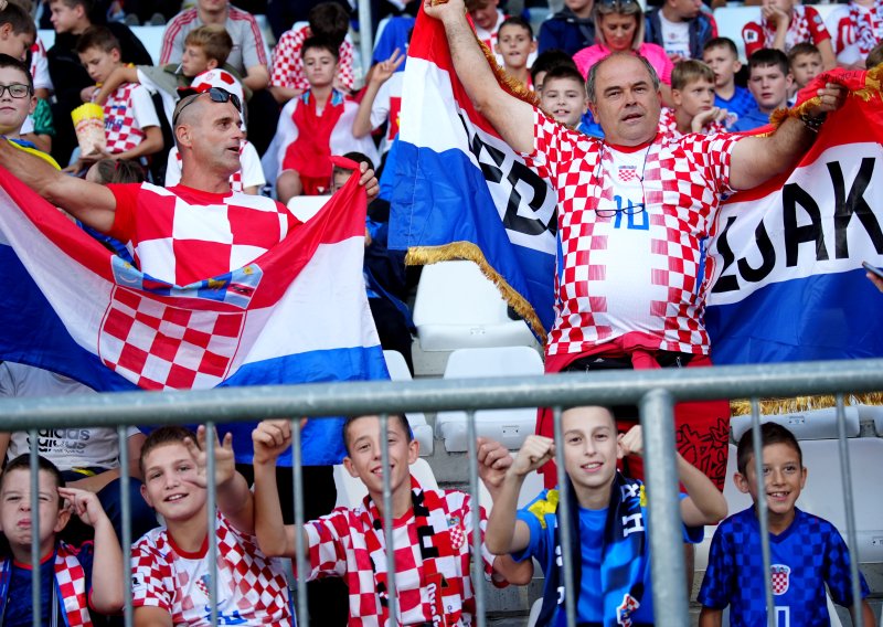 Englezi oduševljeni hrvatskom himnom i atmosferom: 'Ovo je hit'