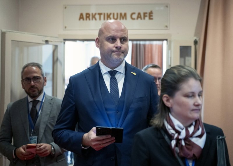 Proukrajinski premijer Latvije rasturio na izborima: Vodi s trostrukom prednošću